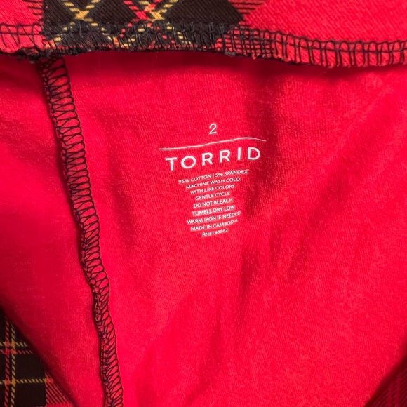 Torrid NWOT Size 2 Red Plaid Full Length Legging - Picture 3 of 6